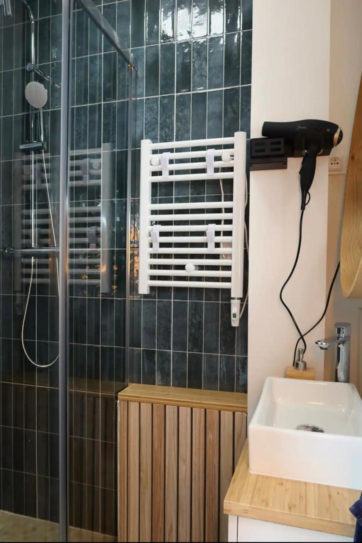 Charmant Appartement Cosy A Suresnes Εξωτερικό φωτογραφία
